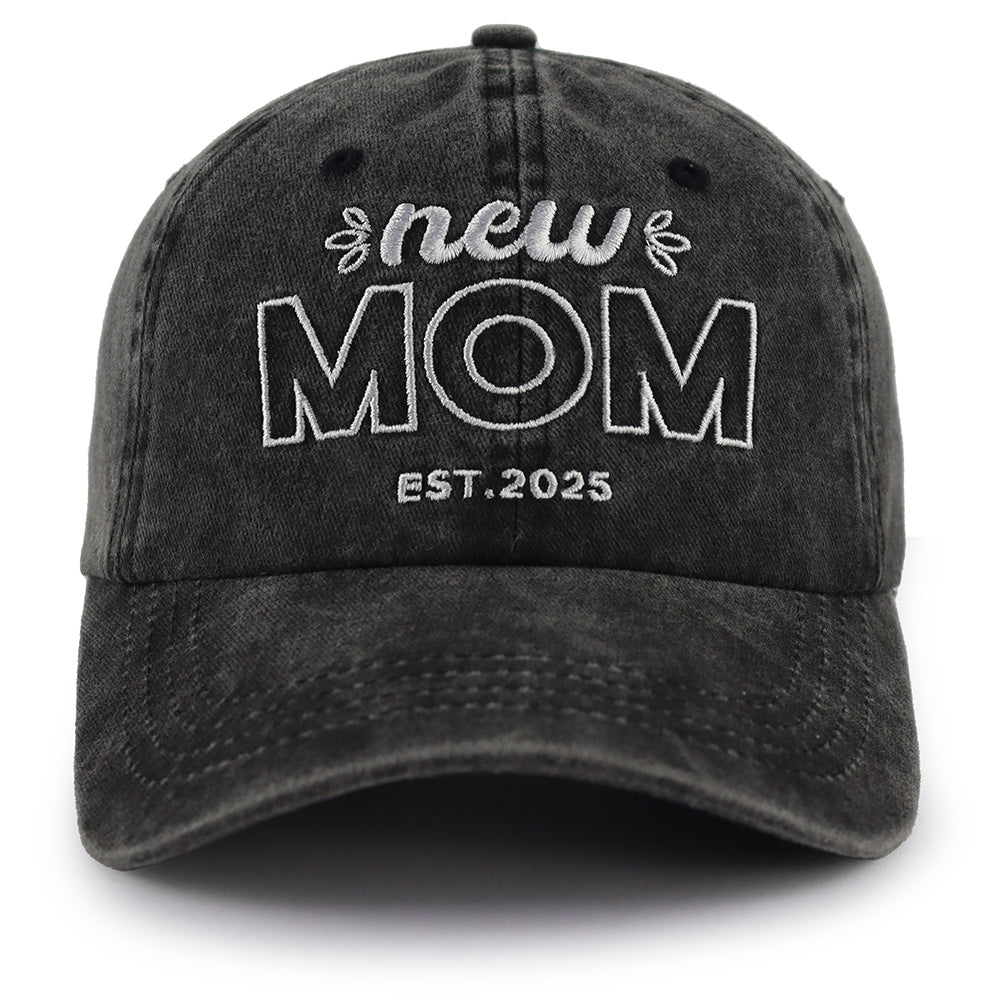 New Mom 2025 3D Embroidered Cap - Black - product photo